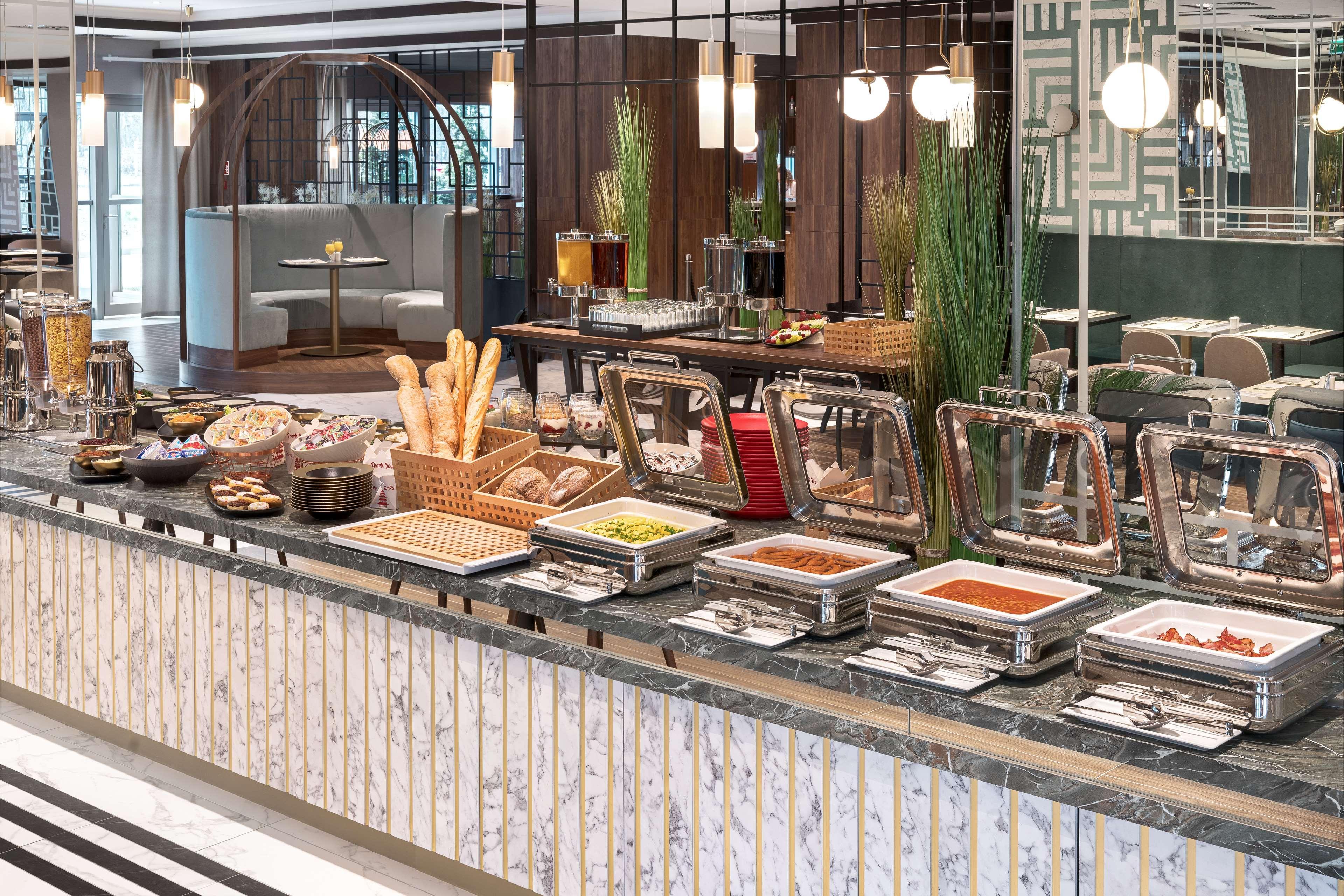 Metropolo By Golden Tulip Hotell 4*