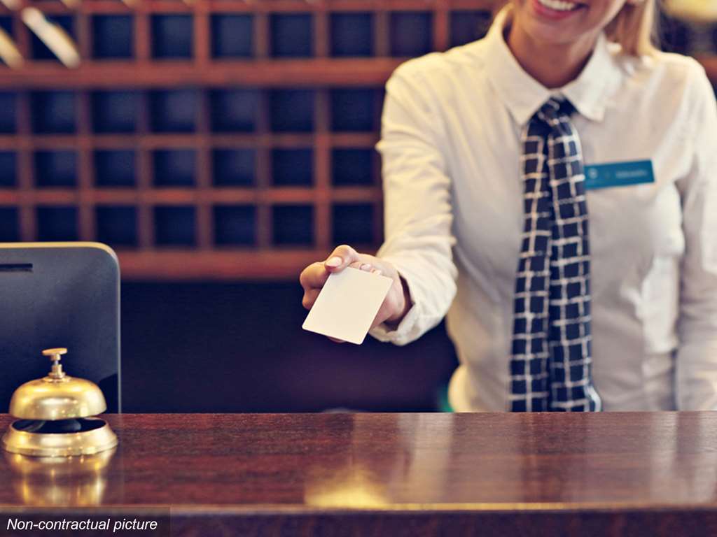 Metropolo By Golden Tulip Hotell 4*