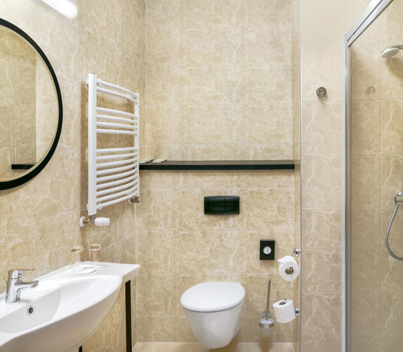 Hotell Metropolo By Golden Tulip 4*